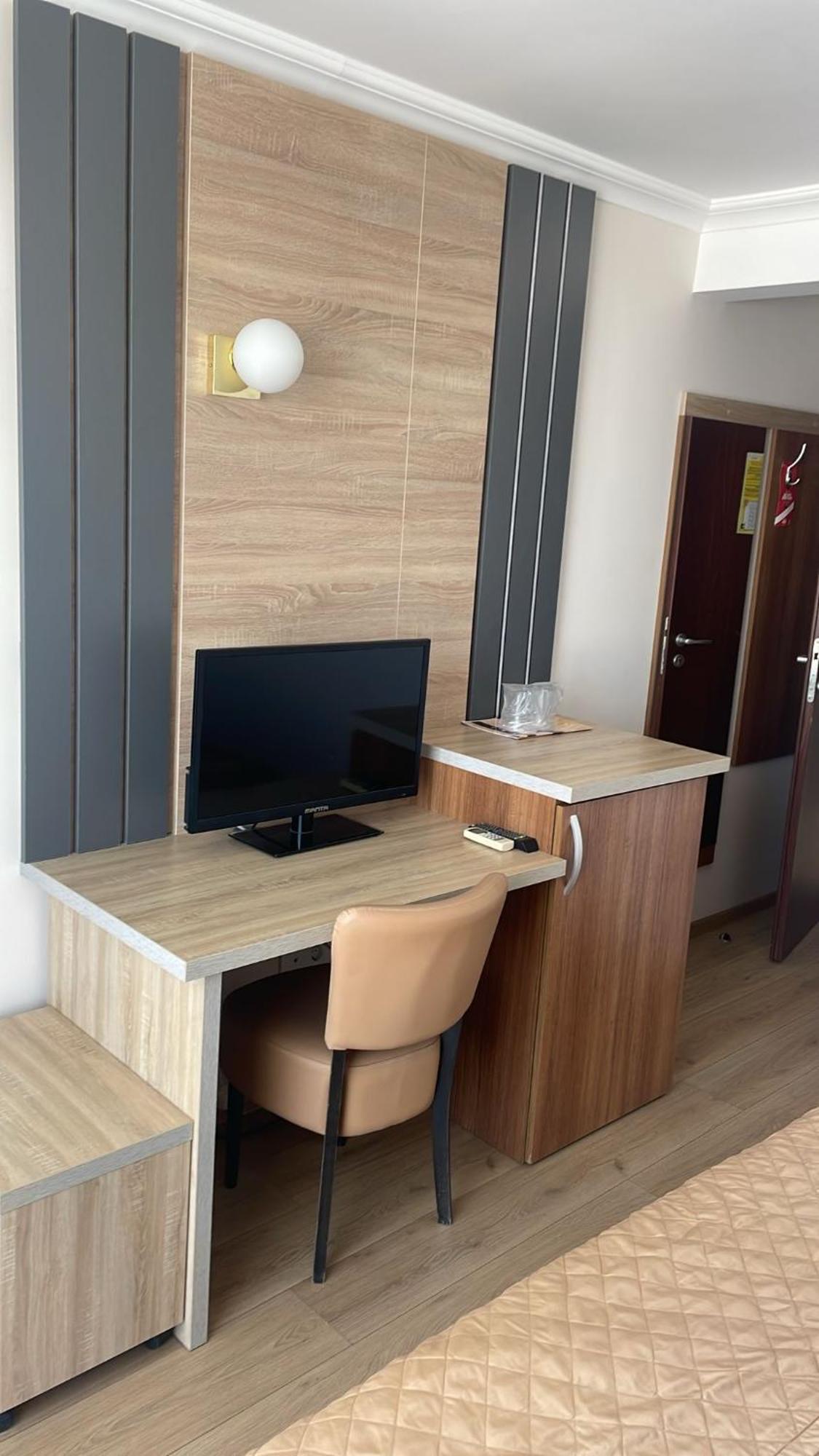 Astoria Patria Hotell Mamaia Eksteriør bilde